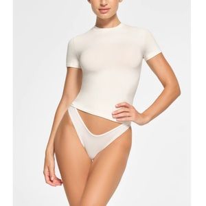 Skims Cotton Jersey T-Shirt in Marble - XS